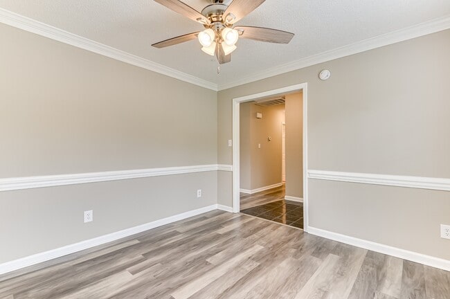 Building Photo - 4416 Hatteras Dr