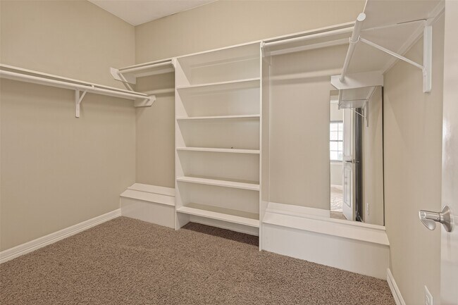 Building Photo - 2063 W 14th 1/2 St