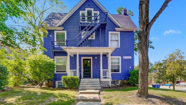 Building Photo - Waitlist Available: Unit Reserved