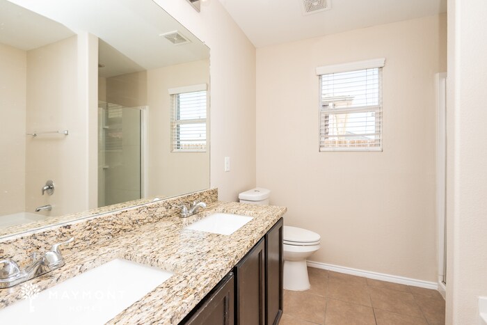 Building Photo - 10008 Calcite Dr
