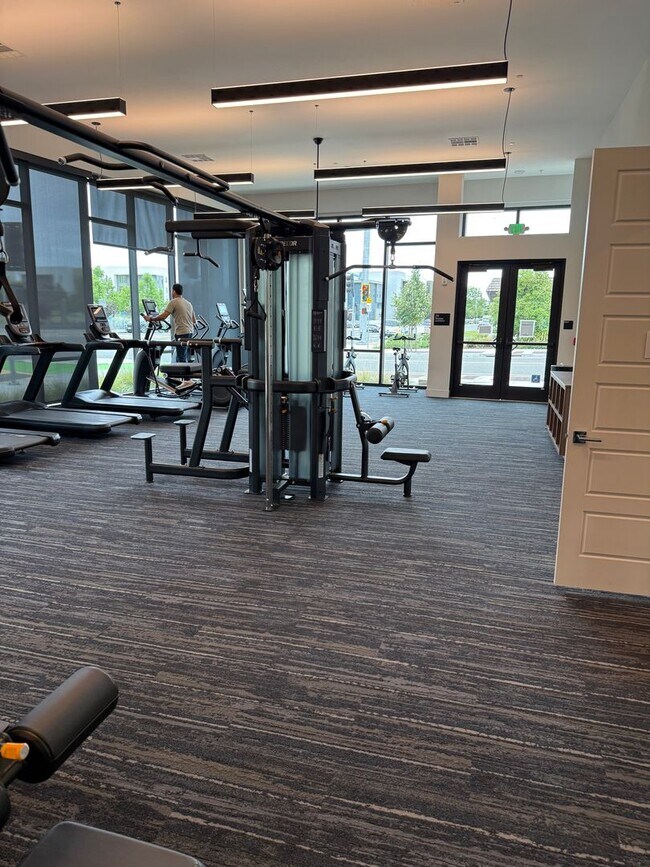 Building Photo - $4,800 / 3 BR – LUXURY TOP-FLOOR UNIT IN WARM SPRINGS WITH RESORT-STYLE AMENITIES