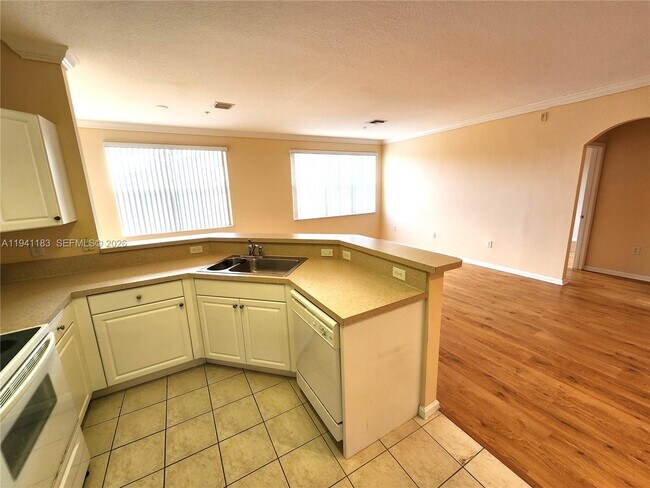 Building Photo - 4602 SW 160th Ave