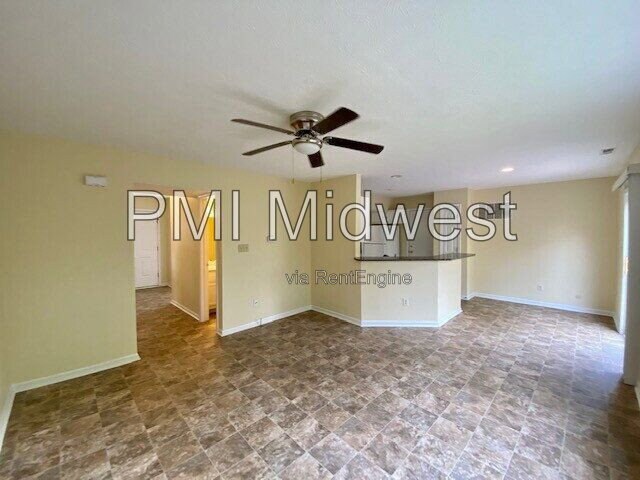 Building Photo - 6130 Tybalt Cir