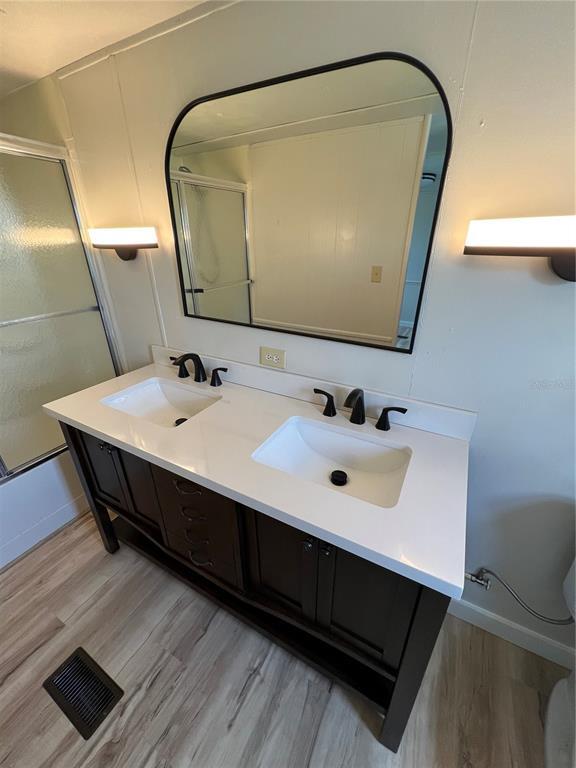 Building Photo - 3118 Dorothy Pl