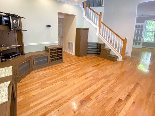 Building Photo - 61 Old Wilder Ln