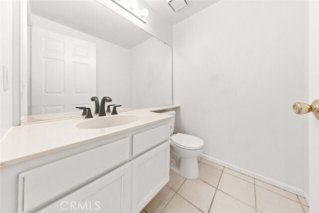 Building Photo - 7448 Bellingham Ave