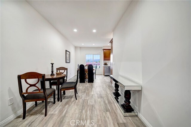 Building Photo - 1101 N Maclay Ave