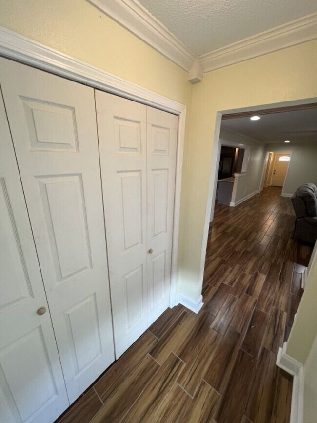 Building Photo - Spacious 5BR Home in Avalon – Dual Master Suites + Modern Updates!