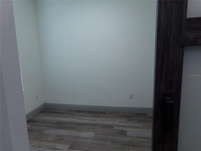 Building Photo - 2262 Fernwood St