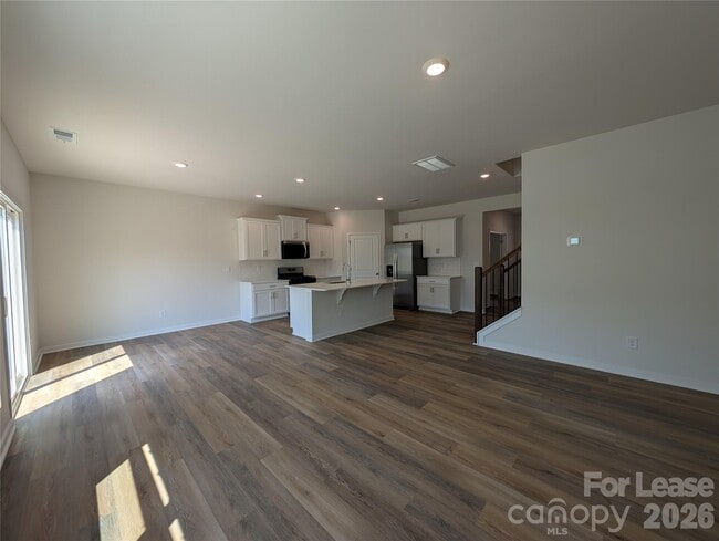 Building Photo - 3433 Austin Duncan Dr