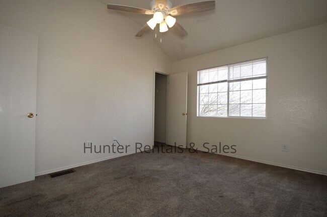 Building Photo - Lonesome Dove Two-Bedroom