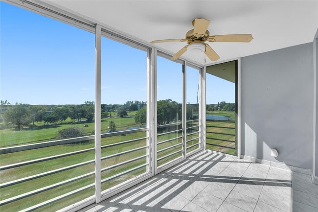 Building Photo - 3001 S Course Dr