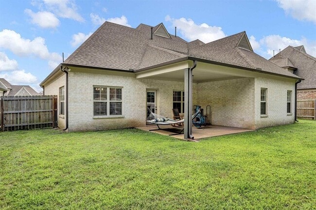 Building Photo - 5191 Forest Bend Cove