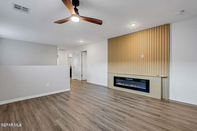 Building Photo - 14441 Eastbrook Dr