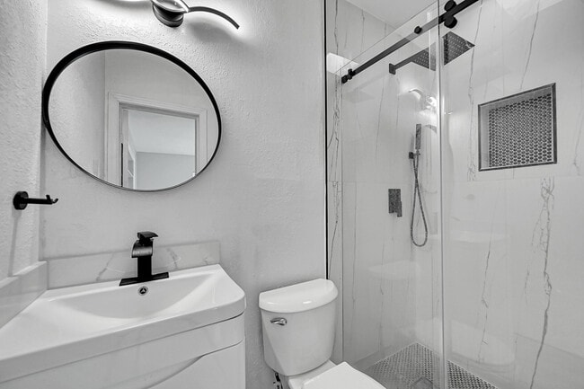 Building Photo - 1181 SW 4th Terrace