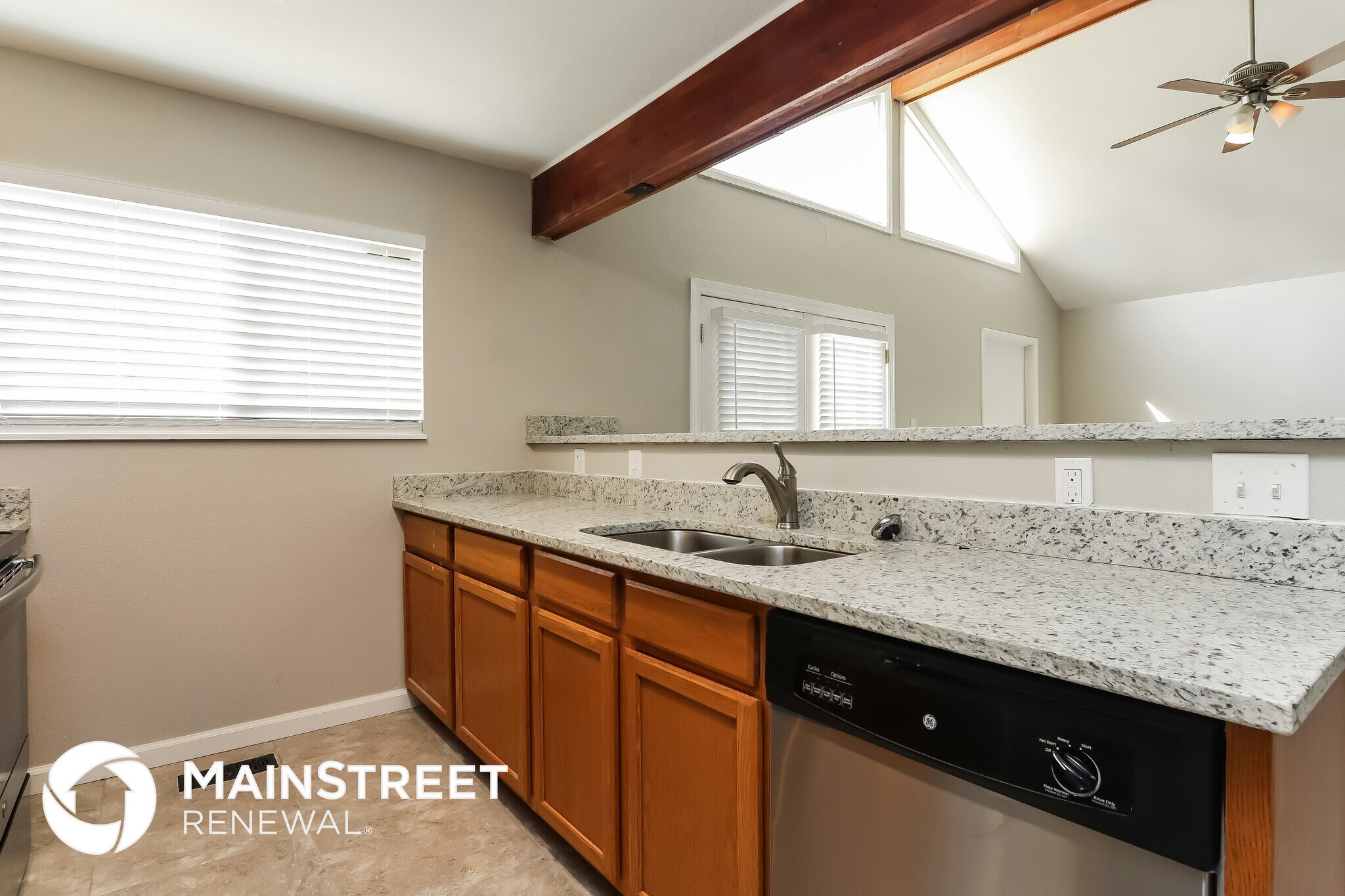 Building Photo - 785 San Bruno Pl