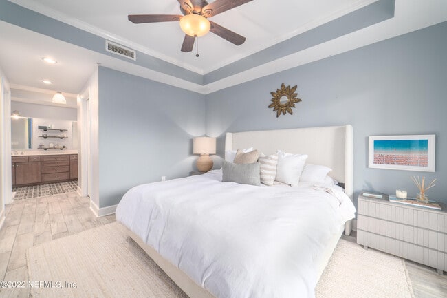 Building Photo - 525 3rd St N