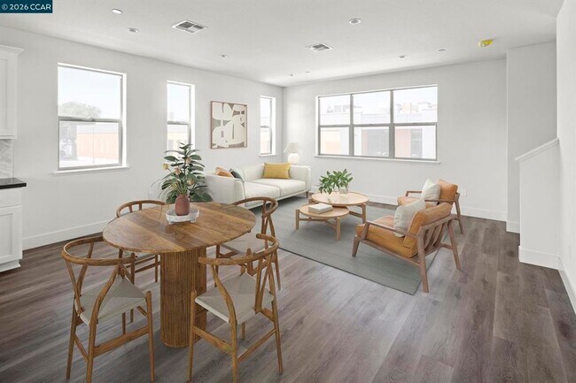 Building Photo - 2802 Chattelton Ln., San Pablo