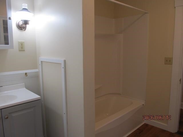 Building Photo - 28 Olcott Ln