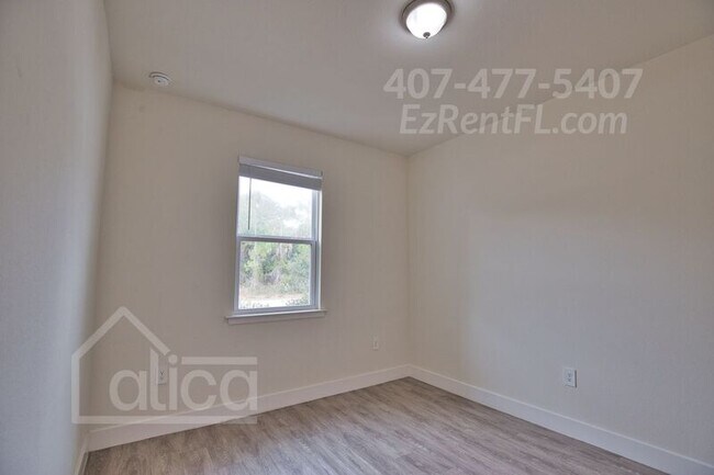 Building Photo - 5164 Tolson St