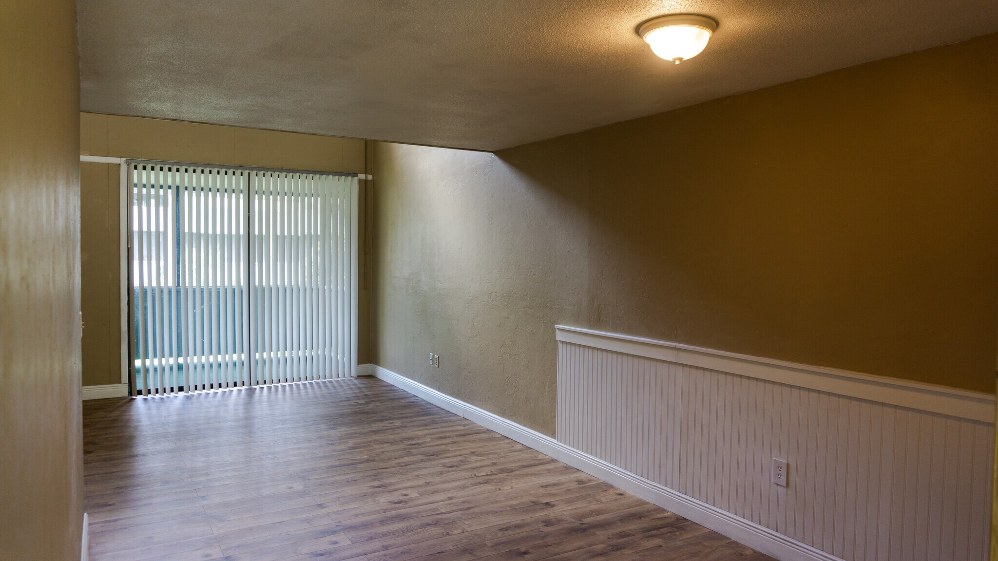 Building Photo - 711 SW 75th St