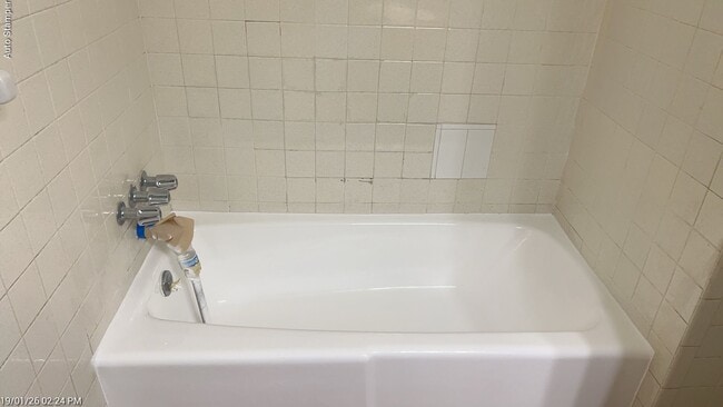 Building Photo - 905 Rose St