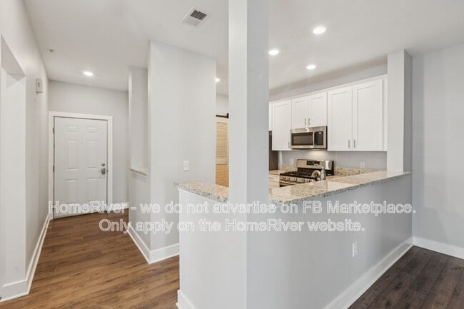 Building Photo - 517 Tavern Rd