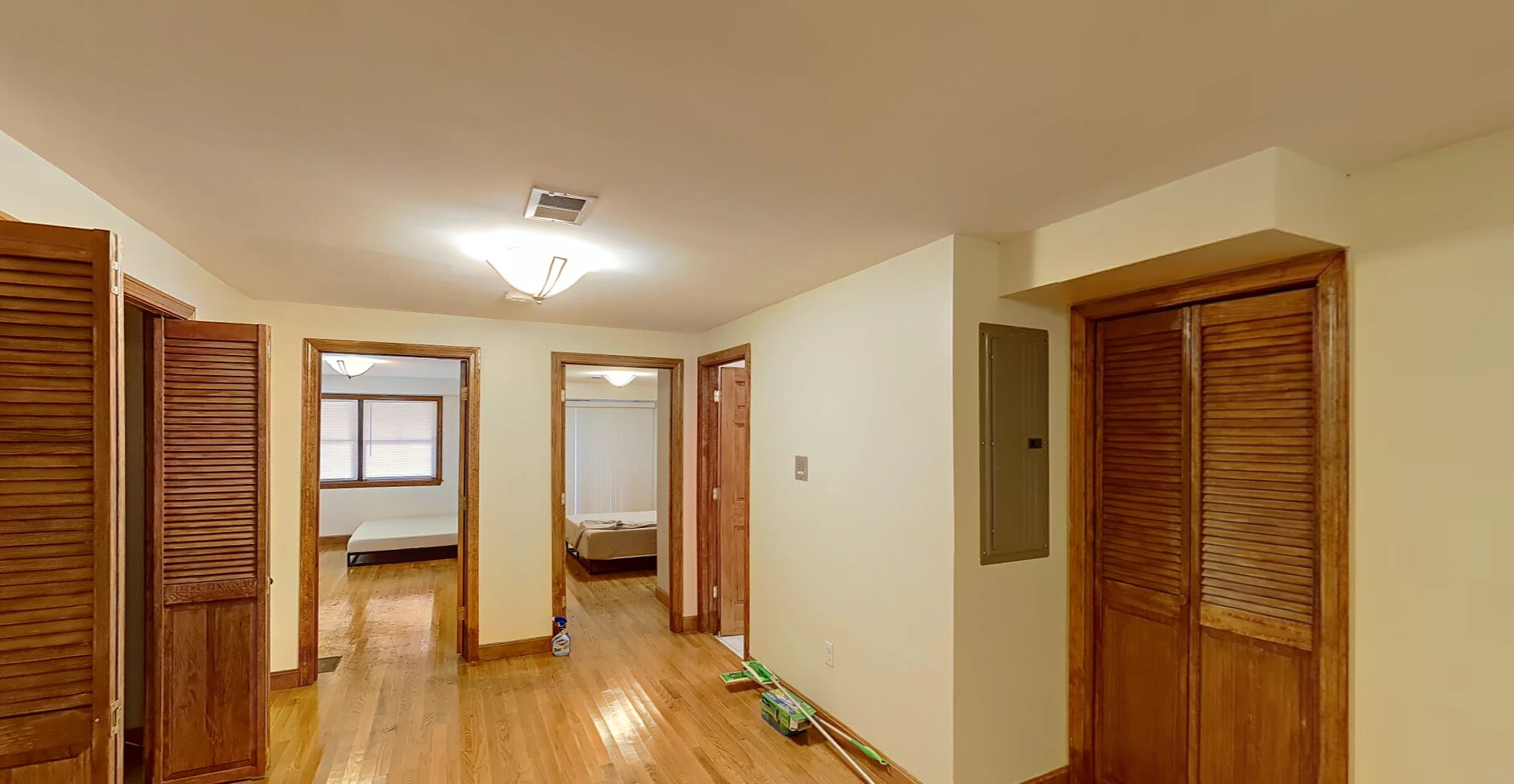 Building Photo - 112 Allston St