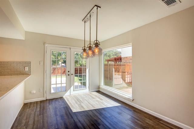 Building Photo - 3728 Blue Bonnet Ct