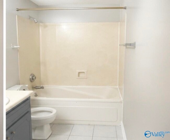 Building Photo - 1510 Halston Cir NW
