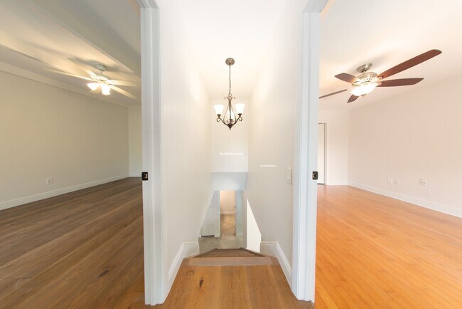 Building Photo - 6724 SW 114th Pl