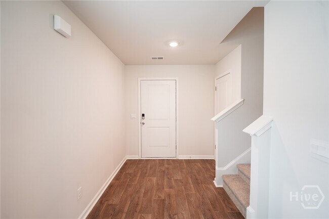 Building Photo - 472 Coconut Dr
