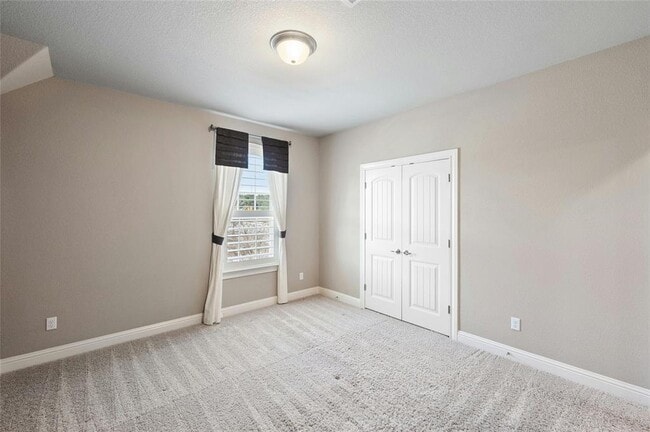 Building Photo - 8501 High Summit Ln