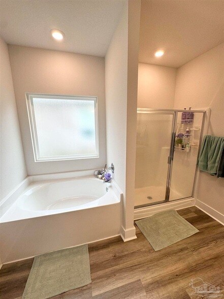 Building Photo - 3095 Silver Maple Dr