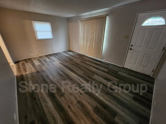 Building Photo - 448 S 23rd St