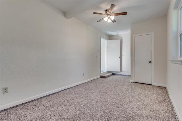 Building Photo - 1935 Utica Dr