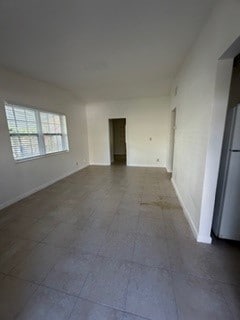 Building Photo - 230 SE 4th Ave