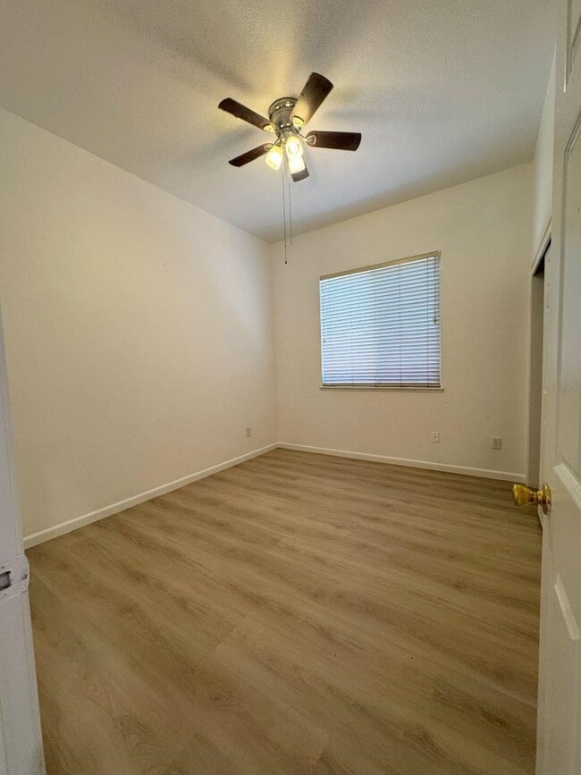 Building Photo - 2638 Breaker Way