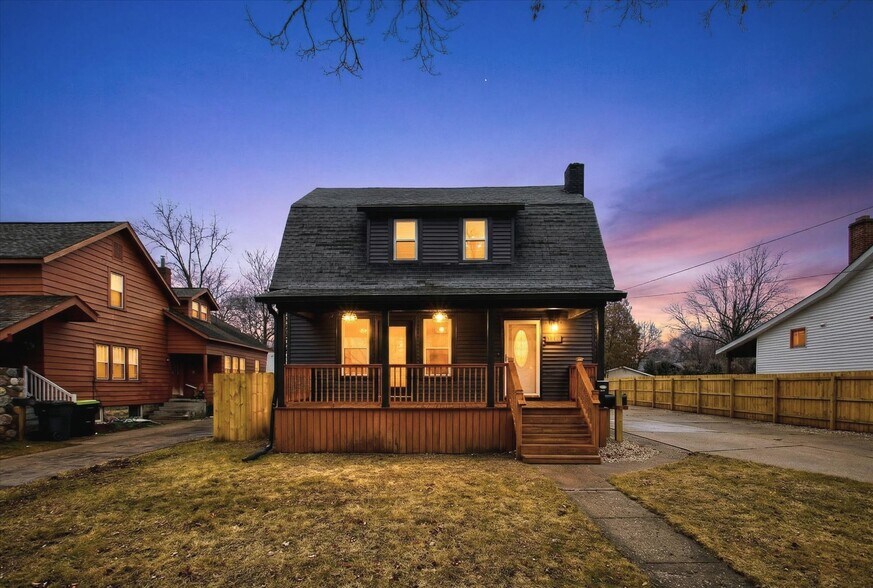 Building Photo - 509 McDonald St