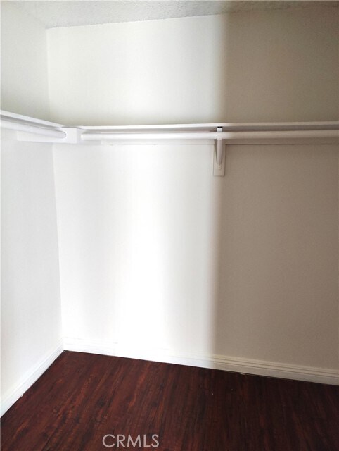 Building Photo - 2821 Greenleaf Dr