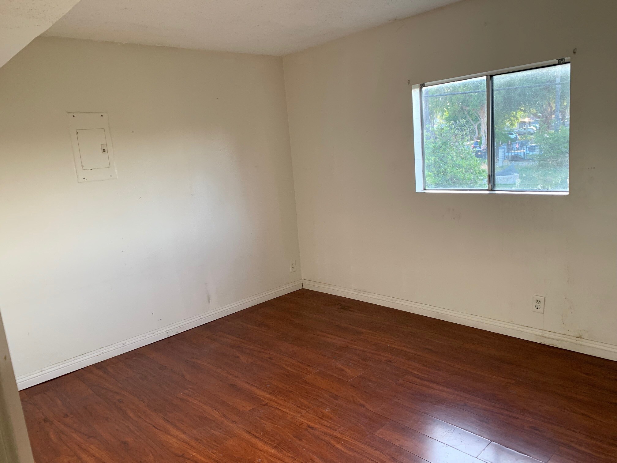 Building Photo - 1113 Circle City Dr