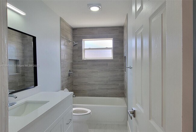 Building Photo - 9060 SW 53rd St
