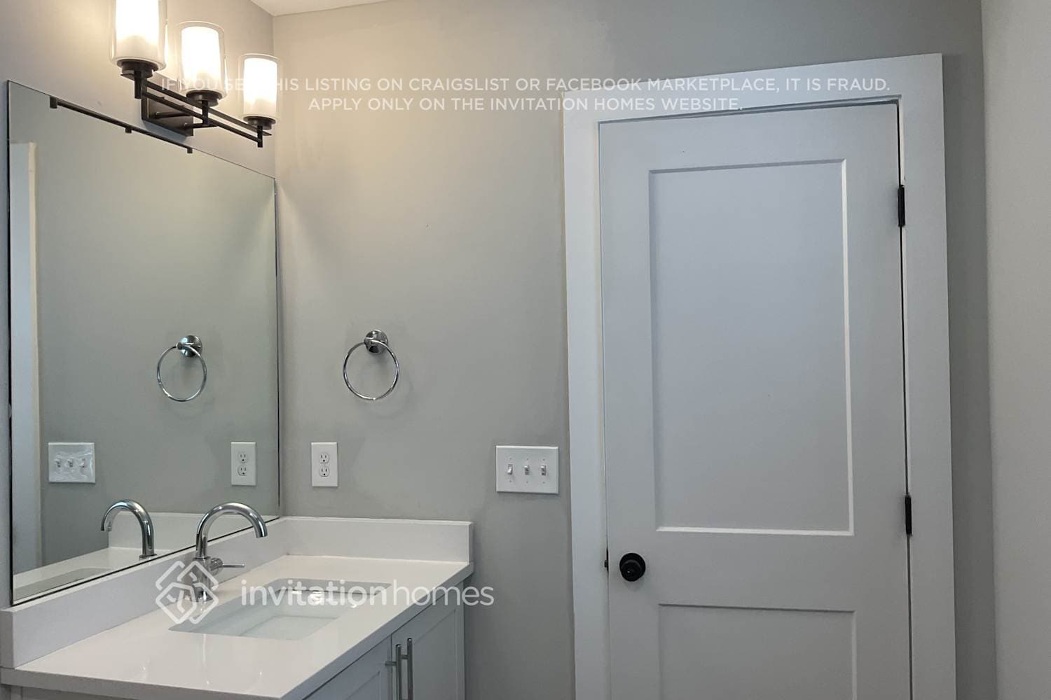 Building Photo - 240 Founders Ln