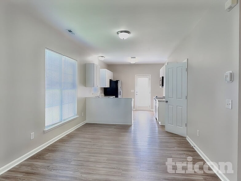 Building Photo - 120 E Decatur Ave