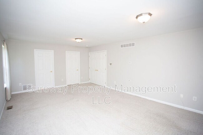 Building Photo - 24 Kathryn Ct