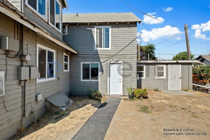 Building Photo - 1323 Monterey Ave