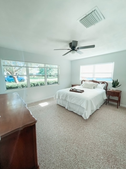 Building Photo - 453 Dolphin St