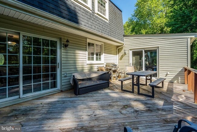 Building Photo - 4509 Twinbrook Rd