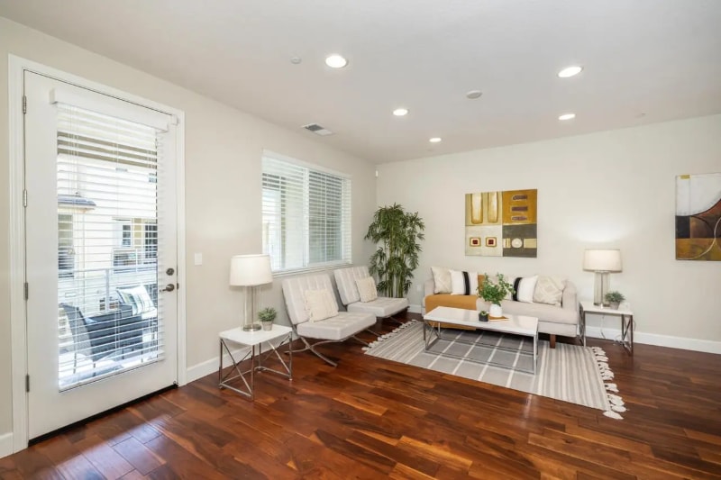 Building Photo - 827 Lotus Flower Loop