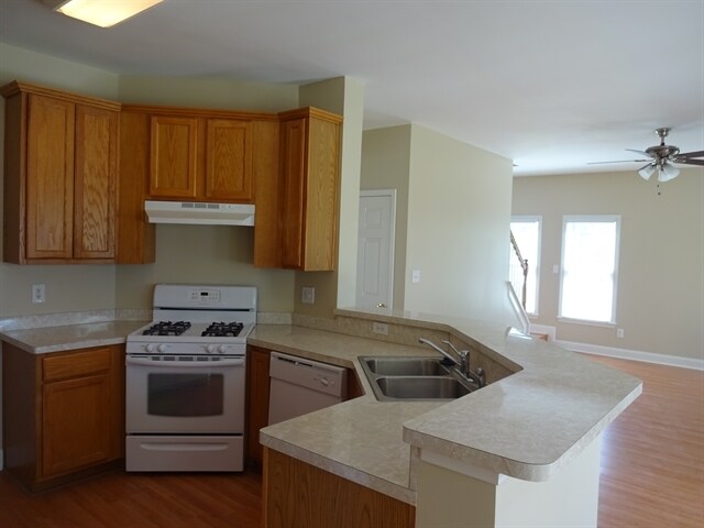 Building Photo - 1367 Red Hill Rd